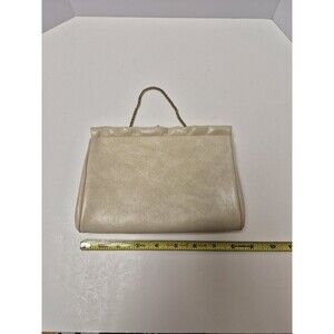VINTAGE HARRY LEVINE HL USA CREAM CLUTCH EVENING HANDBAG PURSE LEATHER GOLDTONE